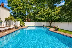 15 Devonshire Dr, White Plains, NY 10605 - Photo 5