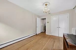 15 Devonshire Dr, White Plains, NY 10605 - Photo 17