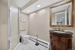 15 Devonshire Dr, White Plains, NY 10605 - Photo 33