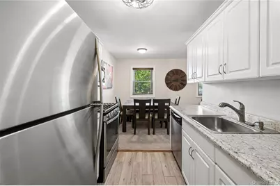 260 Waverly Avenue #49, Patchogue, NY 11772 - Photo 3