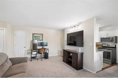 260 Waverly Avenue #49, Patchogue, NY 11772 - Photo 7