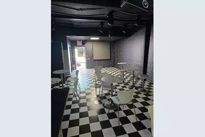 93-13 Roosevelt Avenue, Jackson Heights, NY 11372 - Photo 3