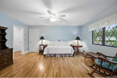 37 Fanning Avenue, Hampton Bays, NY 11946 - Photo 5