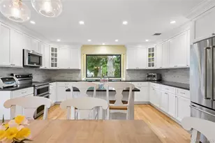 37 Fanning Ave, Hampton Bays, NY 11946 - Photo 13