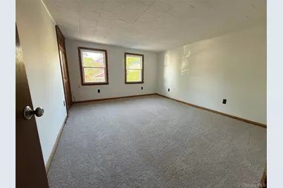 20 Lyman Street, Port Jervis, NY 12771 - Photo 9