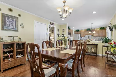 15 Chardonnay Drive, Coram, NY 11727 - Photo 7