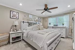 15 Chardonnay Dr, Coram, NY 11727 - Photo 13
