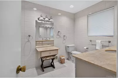 1341 Pelhamdale Avenue, Pelham, NY 10803 - Photo 19
