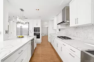 12 Hearthstone Cir, Scarsdale, NY 10583 - Photo 11