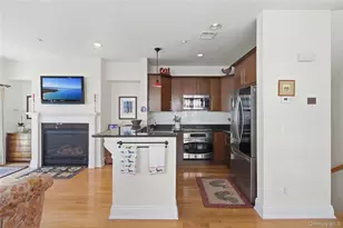 23 Mariners Walk, Oyster Bay, NY 11771 - Photo 7