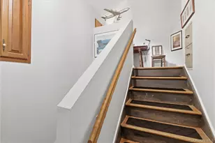 23 Mariners Walk, Oyster Bay, NY 11771 - Photo 17