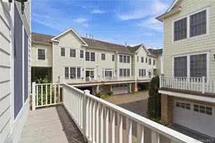 23 Mariners Walk, Oyster Bay, NY 11771 - Photo 29