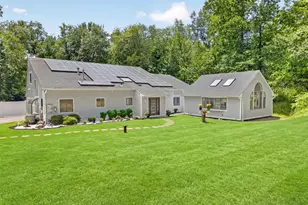 194 S Mountain Rd, New City, NY 10956 - Photo 3