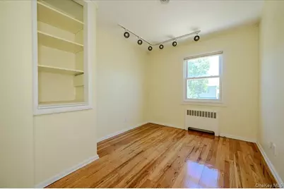 567 Oxford Road, Cedarhurst, NY 11516 - Photo 11