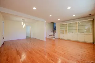 567 Oxford Rd, Cedarhurst, NY 11516 - Photo 3