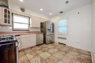 567 Oxford Rd, Cedarhurst, NY 11516 - Photo 7