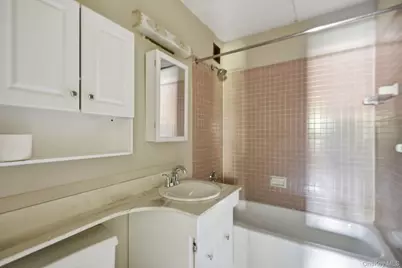 160 Academy Street #3P, Poughkeepsie, NY 12601 - Photo 15