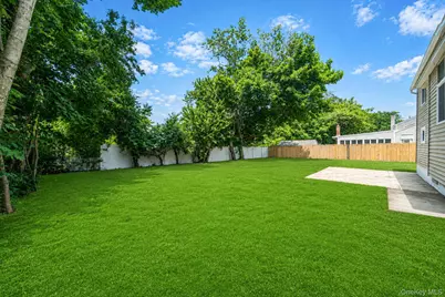 610 Americus Avenue, Patchogue, NY 11772 - Photo 33