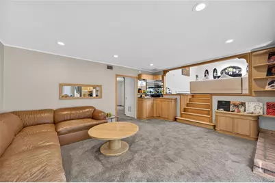 3145 Hewlett Avenue, Merrick, NY 11566 - Photo 15