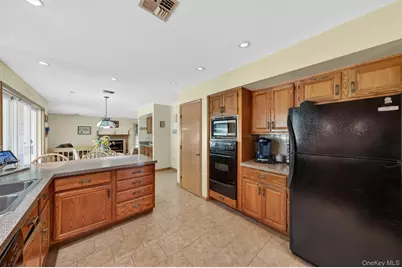 7 Indian Hill Road, Warwick, NY 10990 - Photo 17