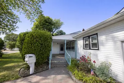 1327 Brooklyn Boulevard, Bay Shore, NY 11706 - Photo 3