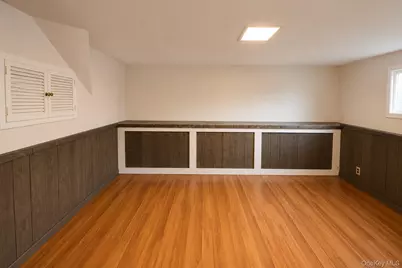 1327 Brooklyn Boulevard, Bay Shore, NY 11706 - Photo 15