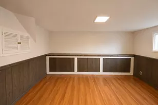 1327 Brooklyn Blvd, Bay Shore, NY 11706 - Photo 15