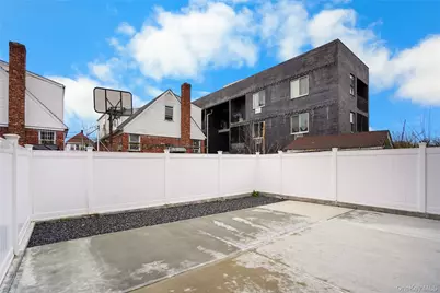 4658 161st Street, Flushing, NY 11358 - Photo 33
