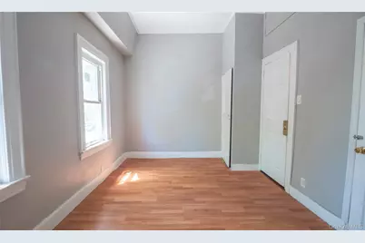 11205 103rd Avenue, Richmond Hill, NY 11419 - Photo 19