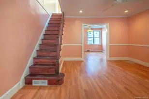 112-05 103rd Ave, Richmond Hill, NY 11419 - Photo 15