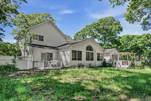 391 Orchid Dr, Mastic Beach, NY 11951 - Photo 33
