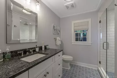 4 September Lane, Glen Cove, NY 11542 - Photo 13