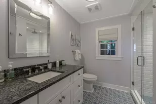 4 September Ln, Glen Cove, NY 11542 - Photo 13