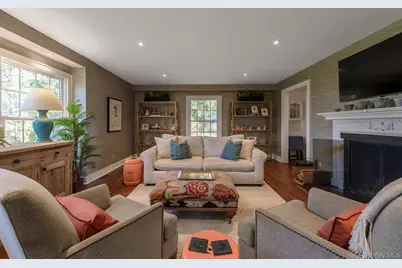 4 September Lane, Glen Cove, NY 11542 - Photo 7