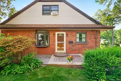 9 E Hall Avenue, New City, NY 10956 - Photo 3