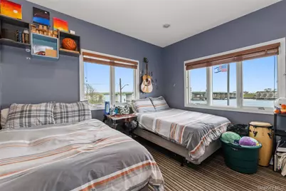 125 Beach 3rd Street, Far Rockaway, NY 11691 - Photo 15