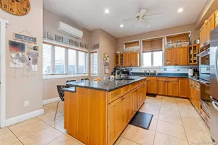 1-25 Beach 3rd St, Far Rockaway, NY 11691 - Photo 9