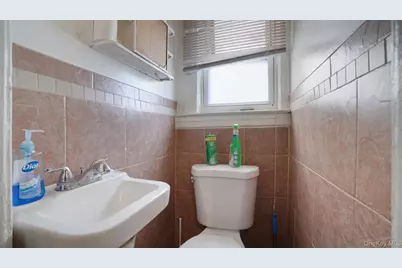 11133 173rd Street, Jamaica, NY 11433 - Photo 17
