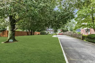 436 Bedell Terrace, West Hempstead, NY 11552 - Photo 3