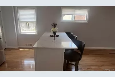 104-35 186th Street, Saint Albans, NY 11412 - Photo 9