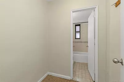 150-11 72nd Road #6E, Kew Gardens, NY 11367 - Photo 7