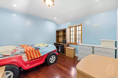 13035 126th Street, Ozone Park, NY 11420 - Photo 17