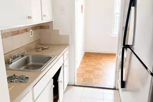 134-05 Dahlia Ave, Flushing, NY 11355 - Photo 5