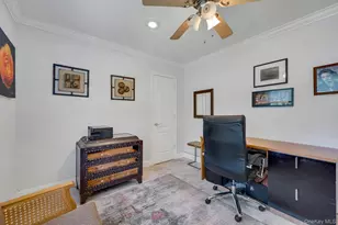 101 Windsor Oval, New Rochelle, NY 10805 - Photo 17