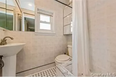 465 W Market Street, Long Beach, NY 11561 - Photo 17