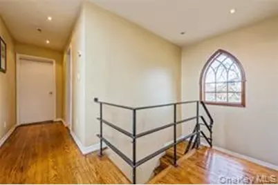 465 W Market Street, Long Beach, NY 11561 - Photo 11