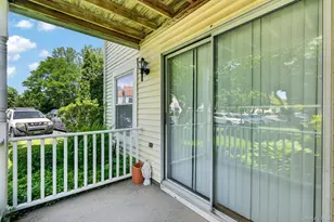 182 Fairview Cir, Middle Island, NY 11953 - Photo 17