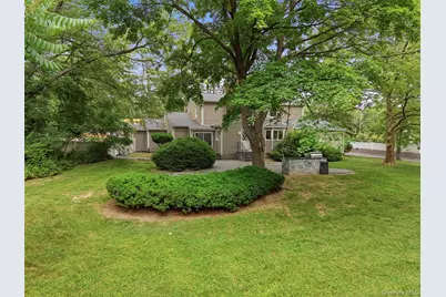 455 Deer Park Road, Dix Hills, NY 11746 - Photo 17
