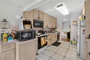 14 Mark Dr, Smithtown, NY 11787 - Photo 13