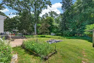 14 Mark Dr, Smithtown, NY 11787 - Photo 27